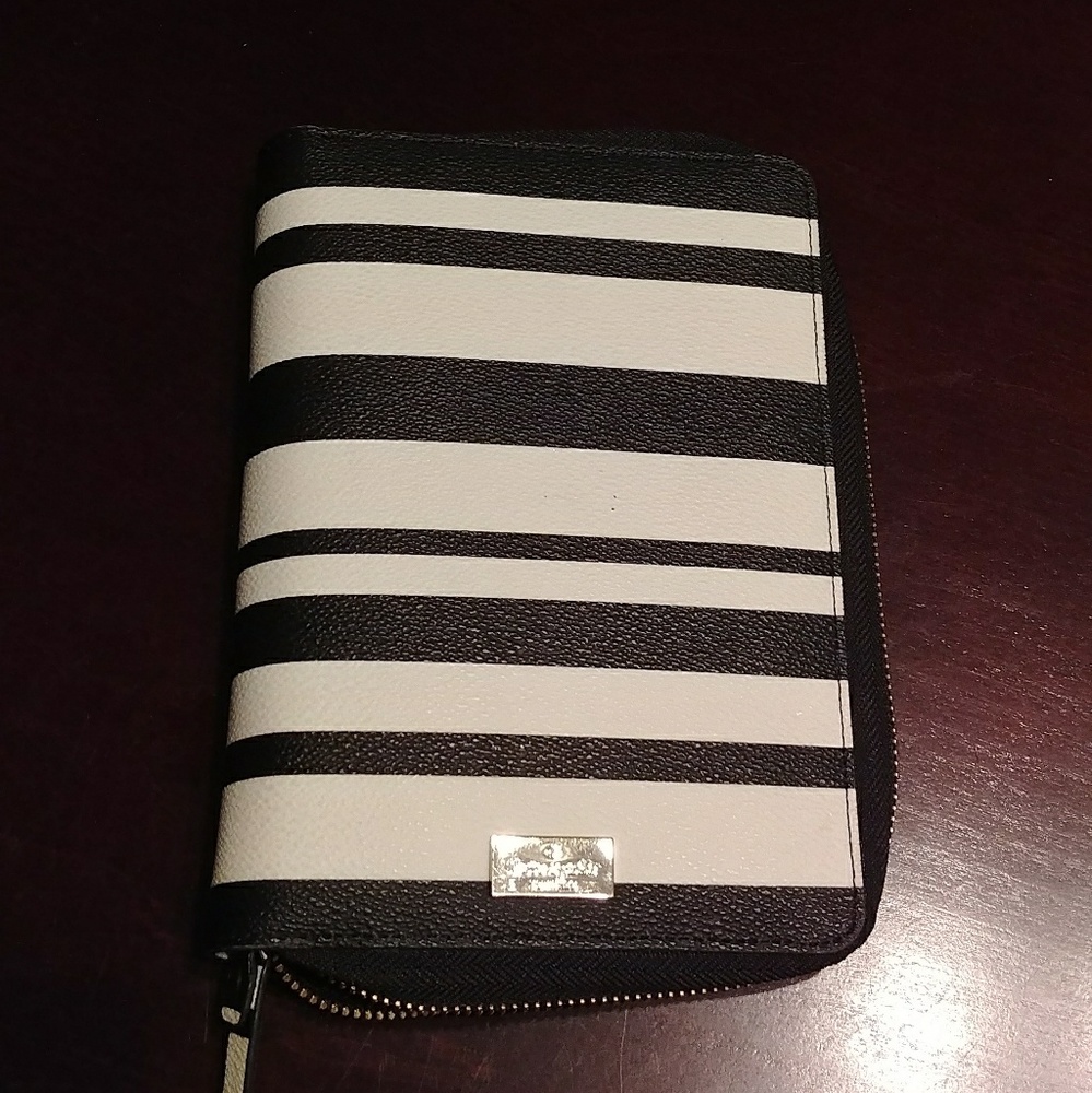 Striped Kate Spade Carlisle street planner